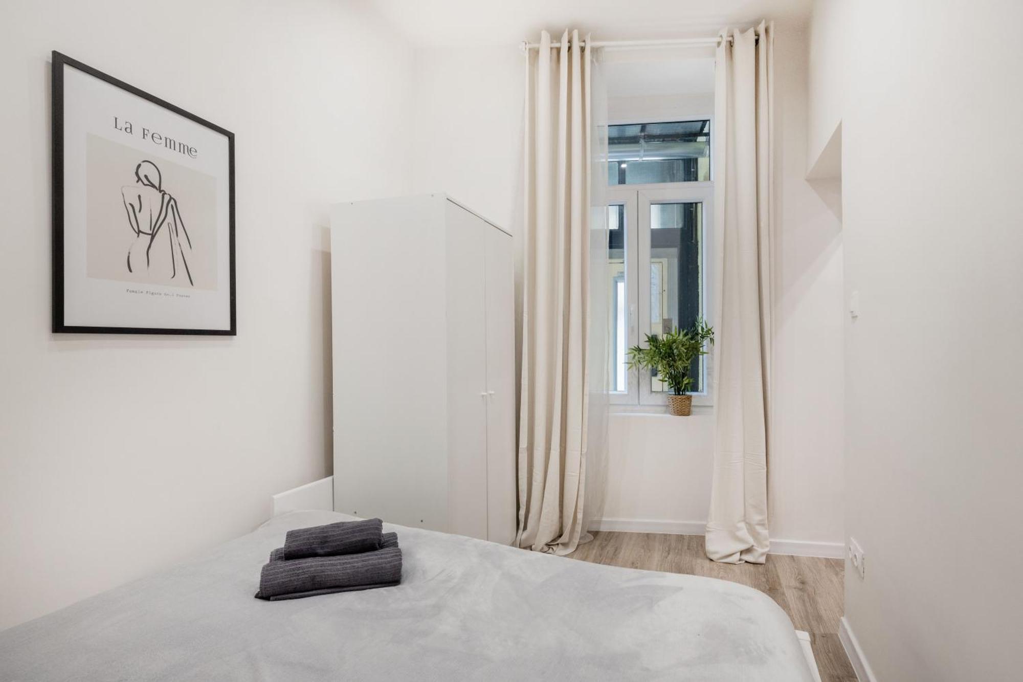 Casadeco Budapest Apt-Stunning New York Cafe View Экстерьер фото